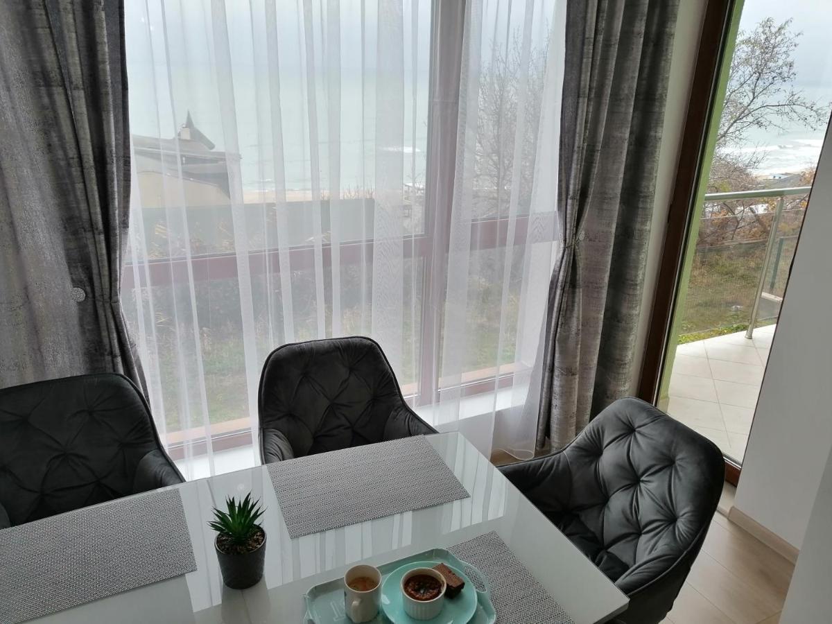 Relax Apartament Варна Экстерьер фото